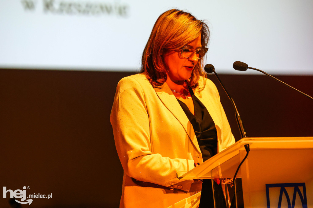 Mieleckie akcenty podczas gali 80-lecia podkarpackiej siatkówki