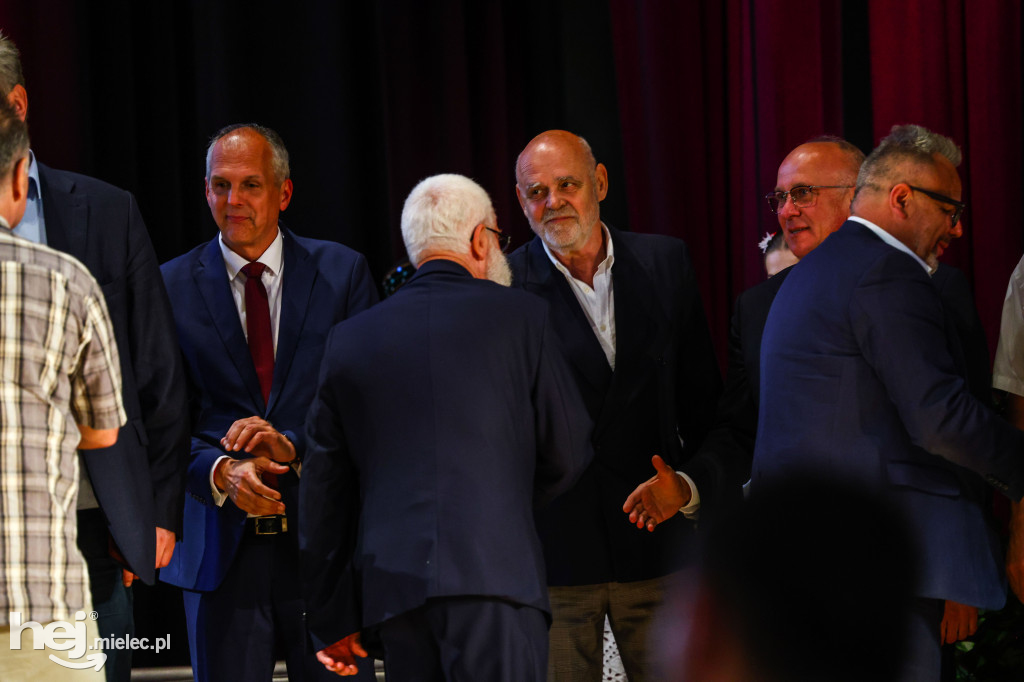 Mieleckie akcenty podczas gali 80-lecia podkarpackiej siatkówki