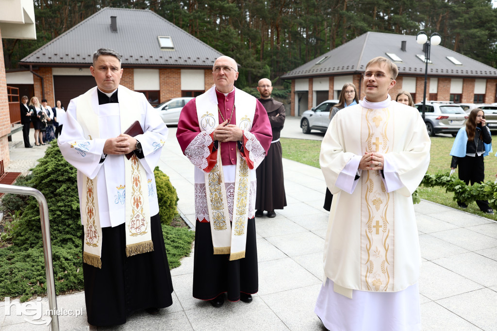 Ks. Bartosz Sobczyk odprawił pierwszą Mszę