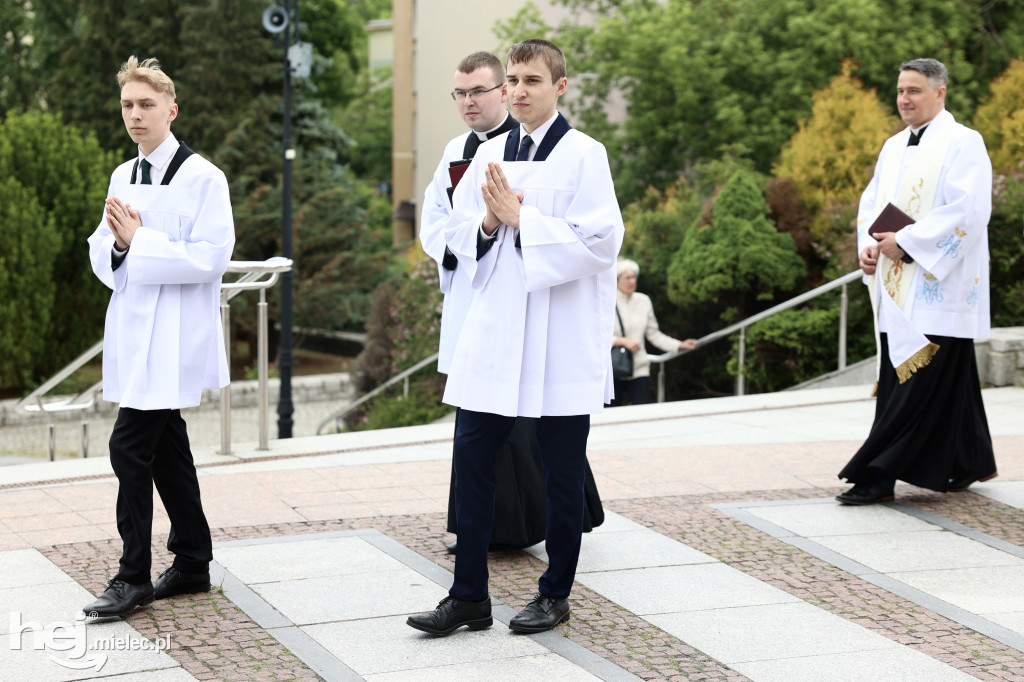 Ks. Bartosz Sobczyk odprawił pierwszą Mszę