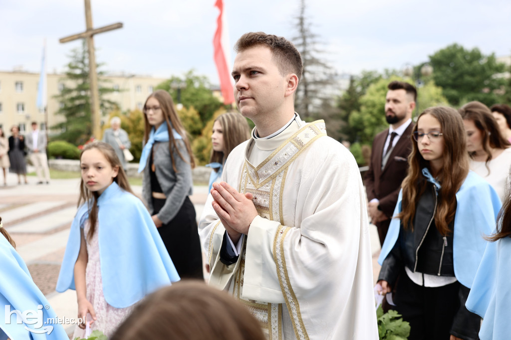 Ks. Bartosz Sobczyk odprawił pierwszą Mszę