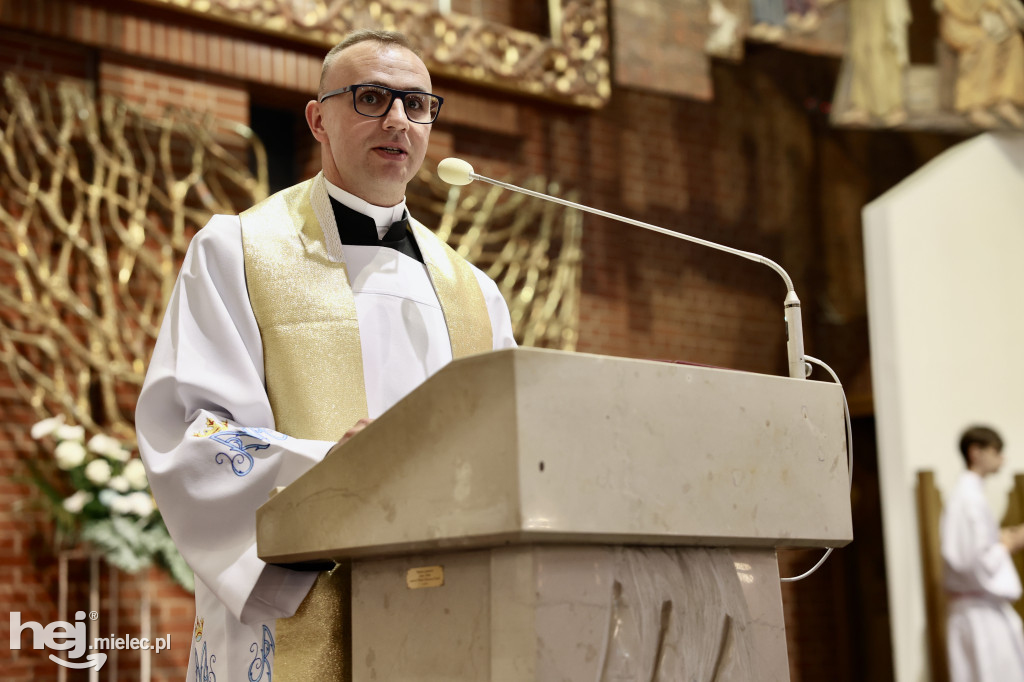 Ks. Bartosz Sobczyk odprawił pierwszą Mszę
