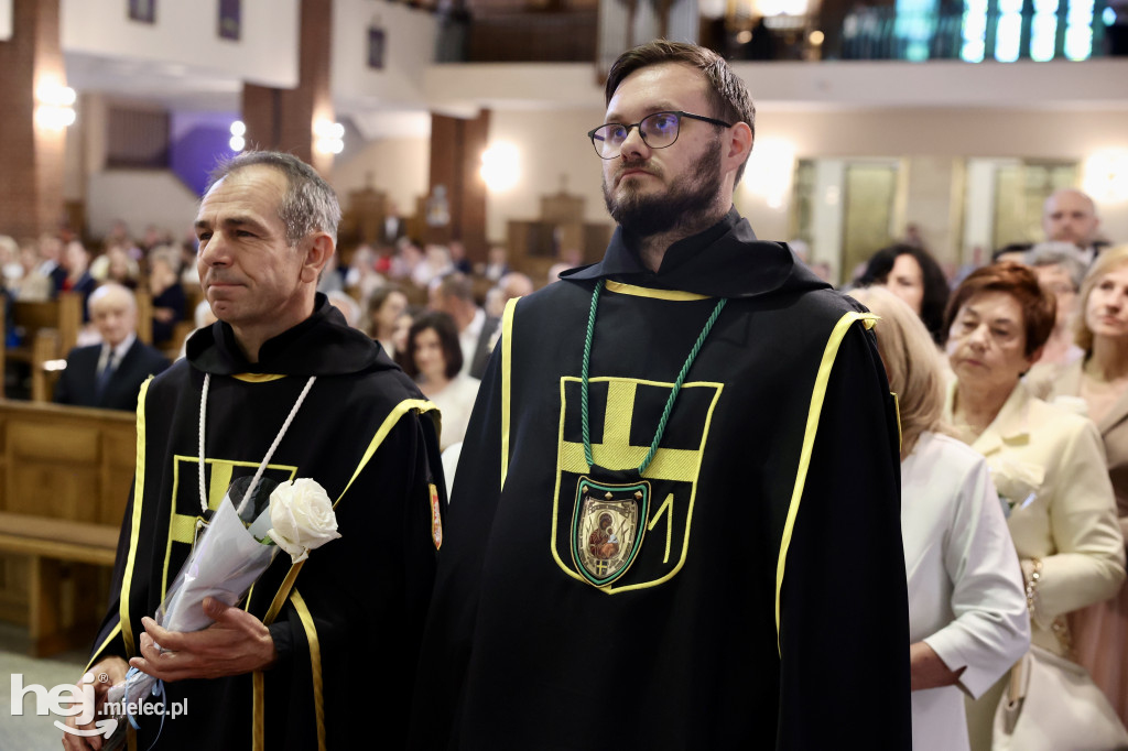 Ks. Bartosz Sobczyk odprawił pierwszą Mszę