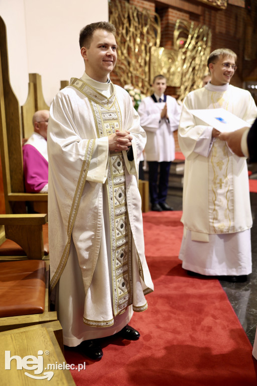 Ks. Bartosz Sobczyk odprawił pierwszą Mszę