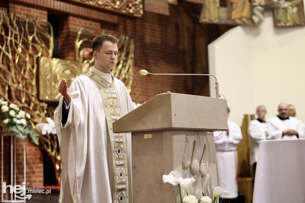 Ks. Bartosz Sobczyk odprawił pierwszą Mszę