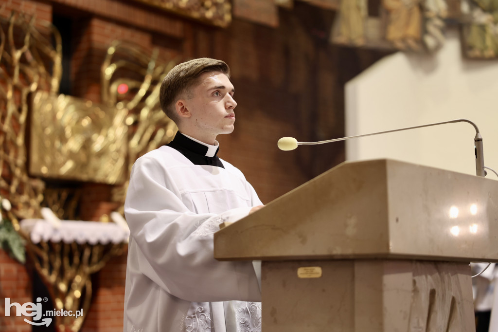 Ks. Bartosz Sobczyk odprawił pierwszą Mszę