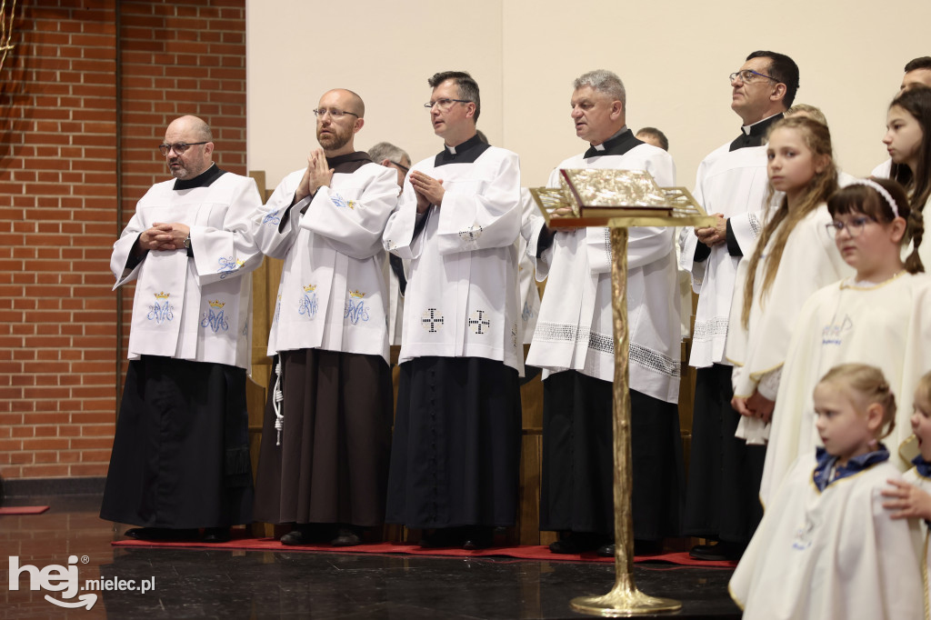 Ks. Bartosz Sobczyk odprawił pierwszą Mszę
