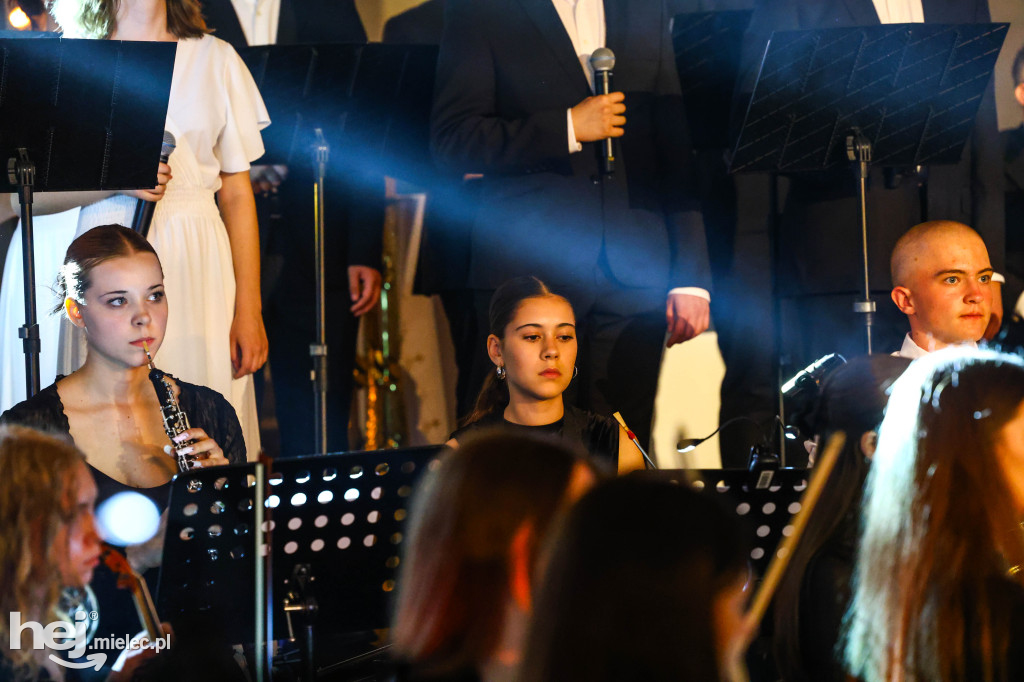 „Missa Veni Sancte Spiritus” zabrzmiała w mieleckim kościele Ducha Świętego