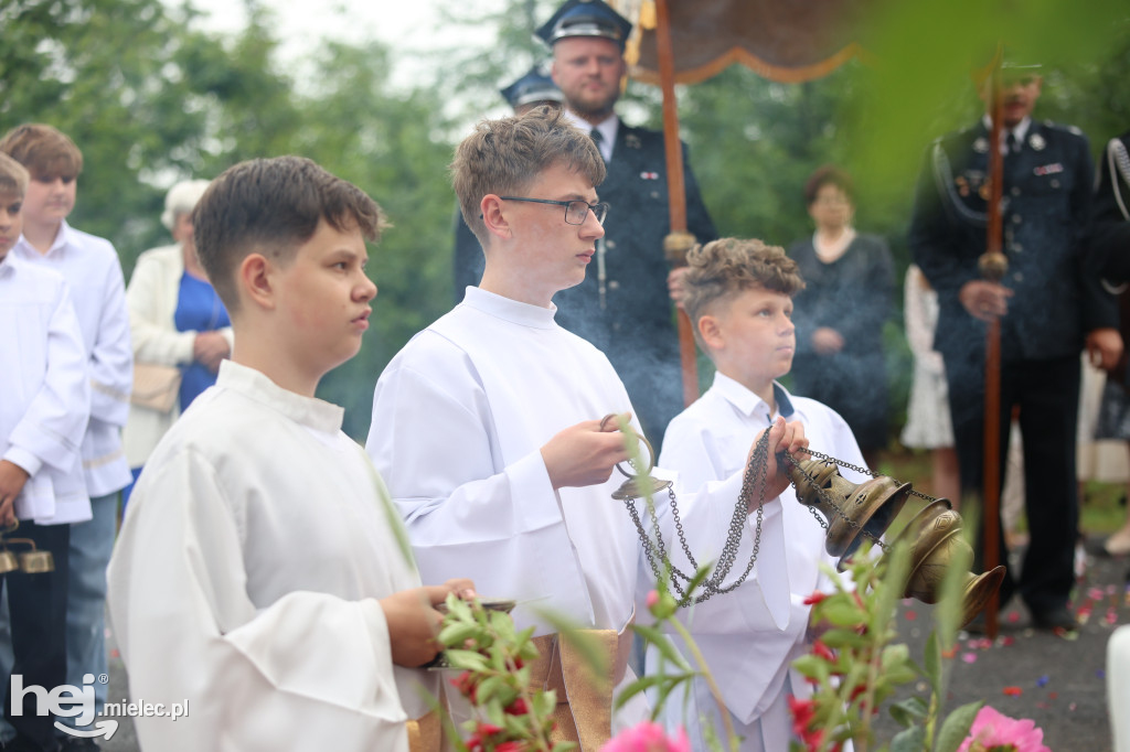 Boże Ciało w parafii Borki Nizińskie