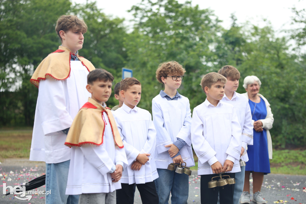 Boże Ciało w parafii Borki Nizińskie