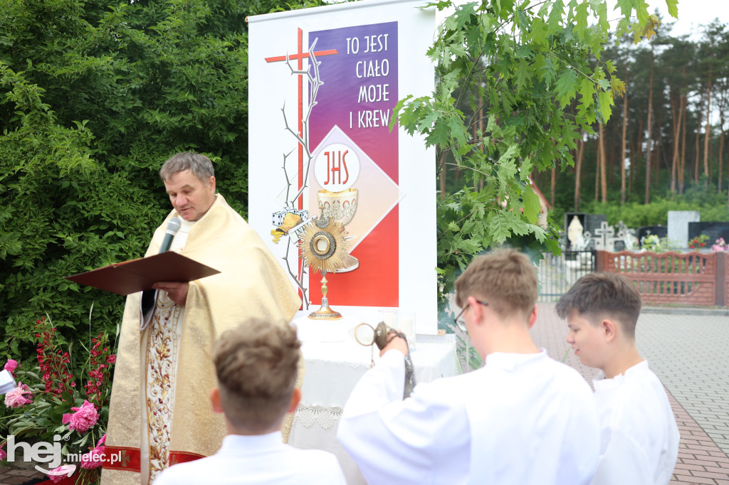 Boże Ciało w parafii Borki Nizińskie