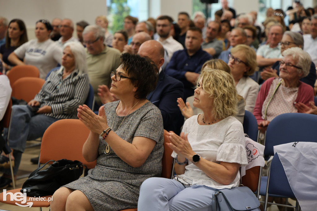 Debata społeczna na temat mieleckiego szpitala