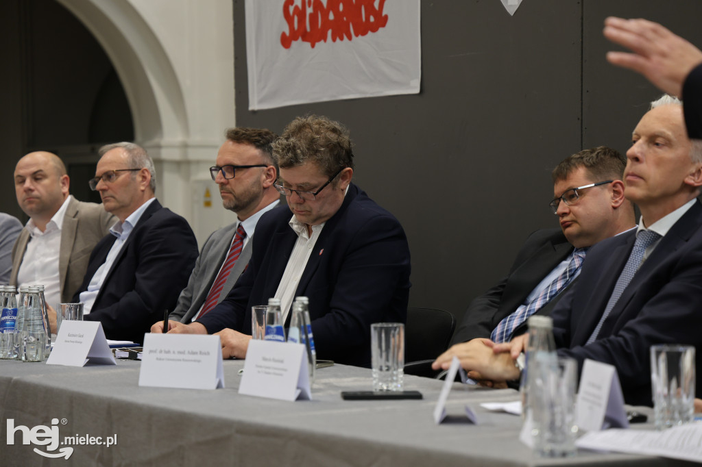 Debata społeczna na temat mieleckiego szpitala