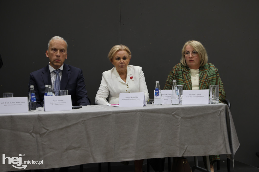 Debata społeczna na temat mieleckiego szpitala