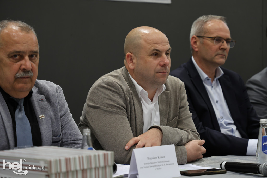 Debata społeczna na temat mieleckiego szpitala