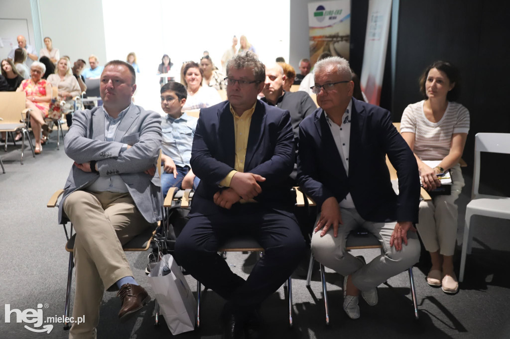 XXXII Powiatowy Konkurs „Śpiewać każdy może”