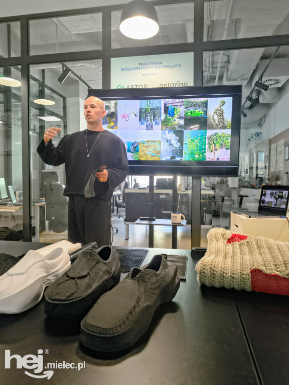 Uczennice mieleckiego „Elektryka” w prestiżowym projekcie Future Fashion