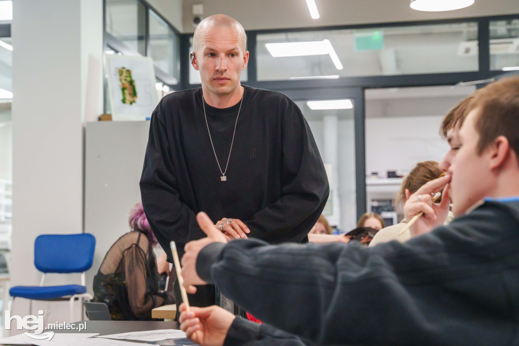 Uczennice mieleckiego „Elektryka” w prestiżowym projekcie Future Fashion