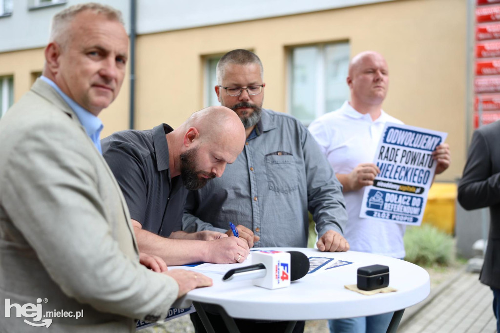 Oficjalnie: jest komitet referendalny przeciw władzom powiatu