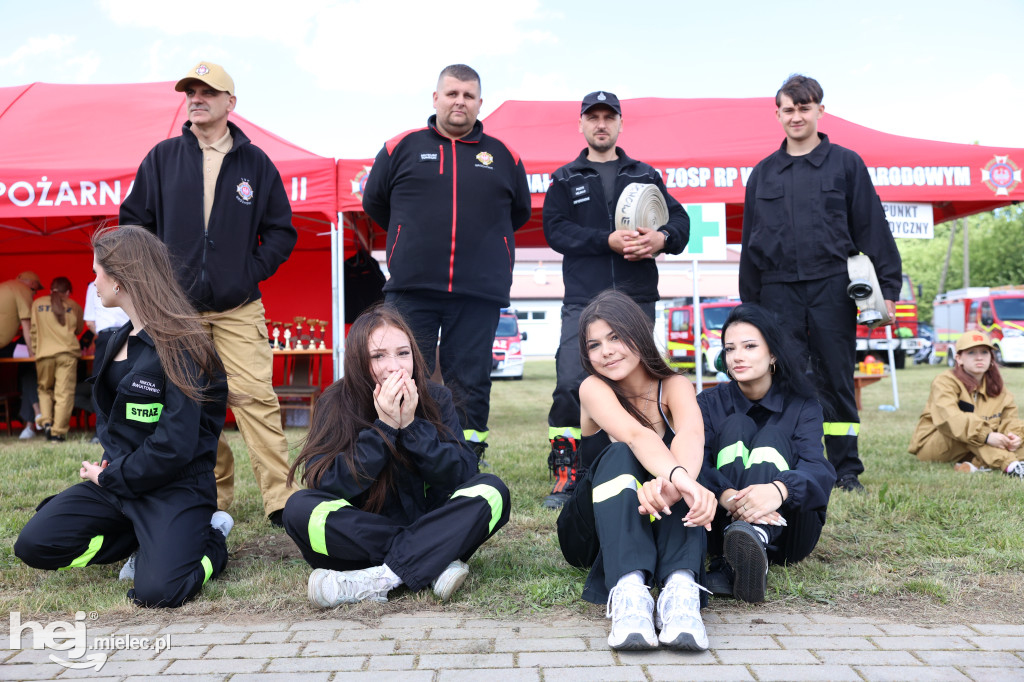 Gminne Zawody Sportowo-Pożarnicze Młodzieżowych Drużyn Pożarniczych z gminy Tuszów Narodowy.