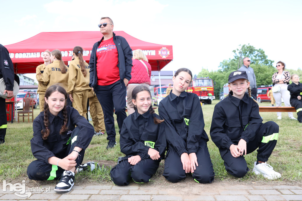 Gminne Zawody Sportowo-Pożarnicze Młodzieżowych Drużyn Pożarniczych z gminy Tuszów Narodowy.