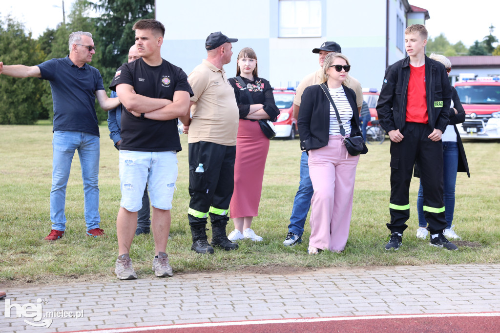 Gminne Zawody Sportowo-Pożarnicze Młodzieżowych Drużyn Pożarniczych z gminy Tuszów Narodowy.