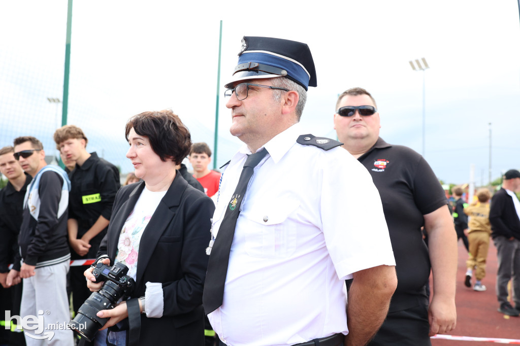 Gminne Zawody Sportowo-Pożarnicze Młodzieżowych Drużyn Pożarniczych z gminy Tuszów Narodowy.