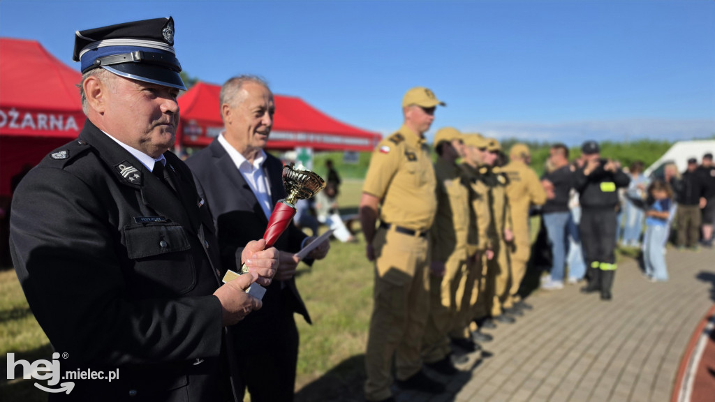 Gminne Zawody Sportowo-Pożarnicze Młodzieżowych Drużyn Pożarniczych z gminy Tuszów Narodowy.