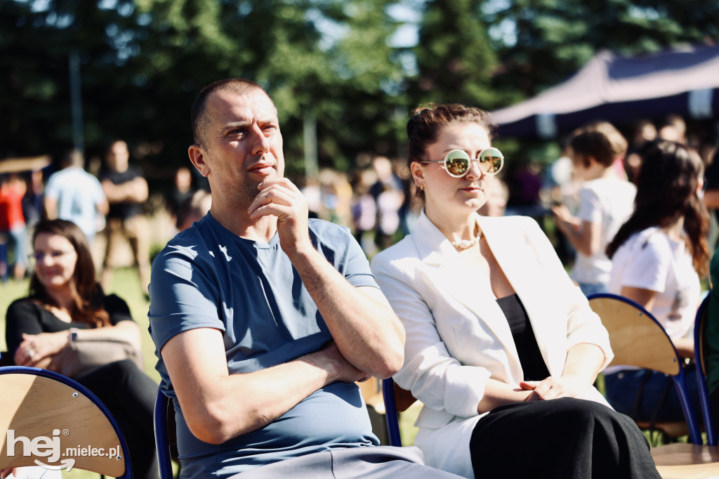 Piknik charytatywny w Podleszanach