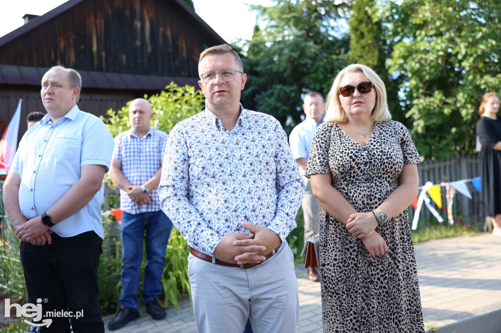 Borki Nizińskie na trasie peregrynacji obrazu Jezusa Miłosiernego