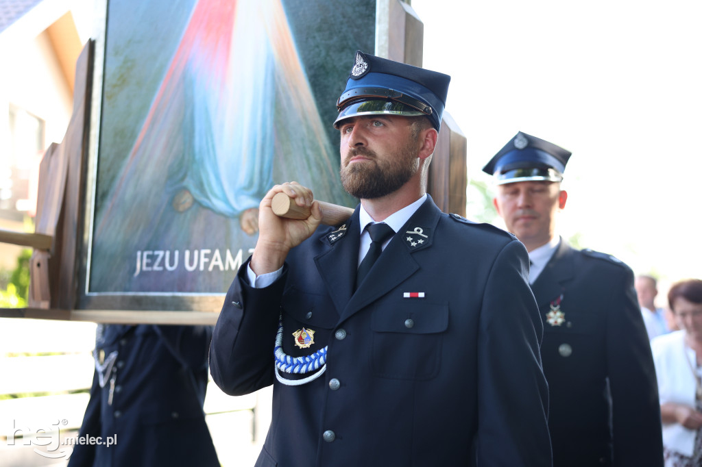 Borki Nizińskie na trasie peregrynacji obrazu Jezusa Miłosiernego