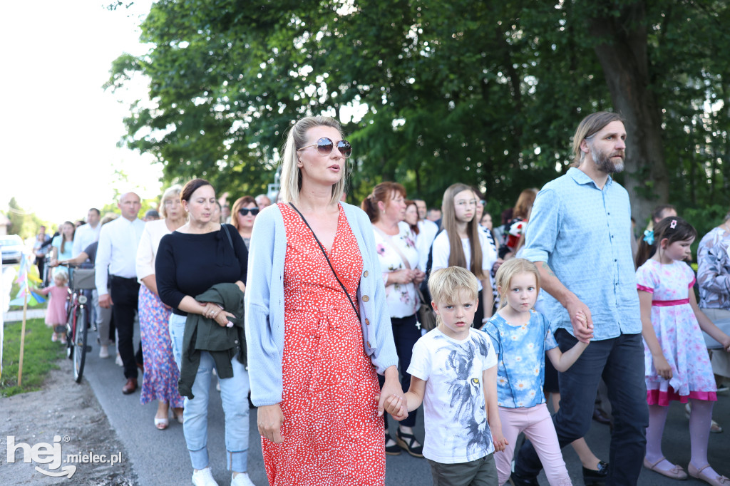 Borki Nizińskie na trasie peregrynacji obrazu Jezusa Miłosiernego