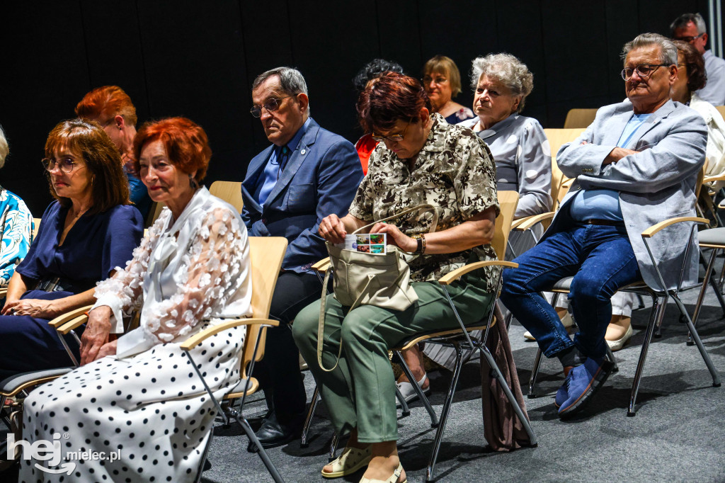 O AI i literaturze rozmawiano w mieleckiej bibliotece