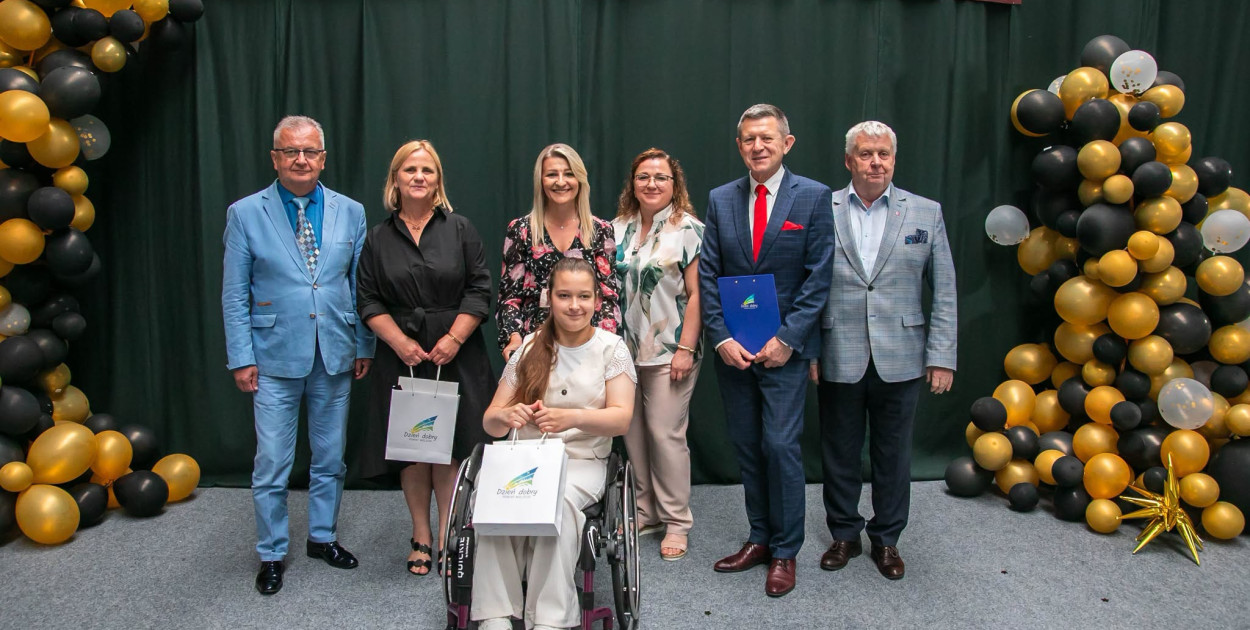 Najlepsi uczniowie nagrodzeni