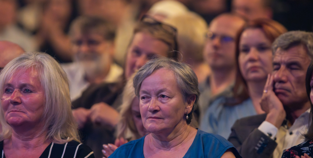 Koncert Mieleckiej Orkiestry Symfonicznej w hali MOSiR