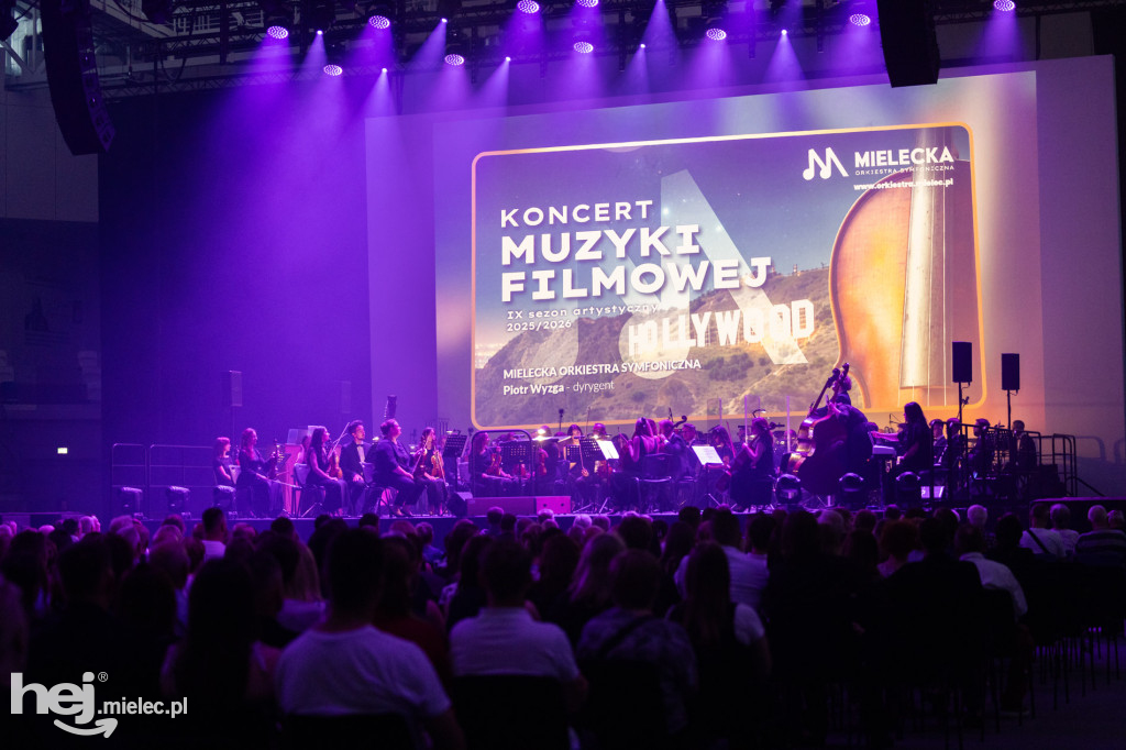 Koncert Mieleckiej Orkiestry Symfonicznej w hali MOSiR