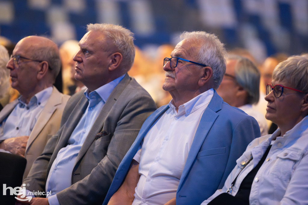 Koncert Mieleckiej Orkiestry Symfonicznej w hali MOSiR