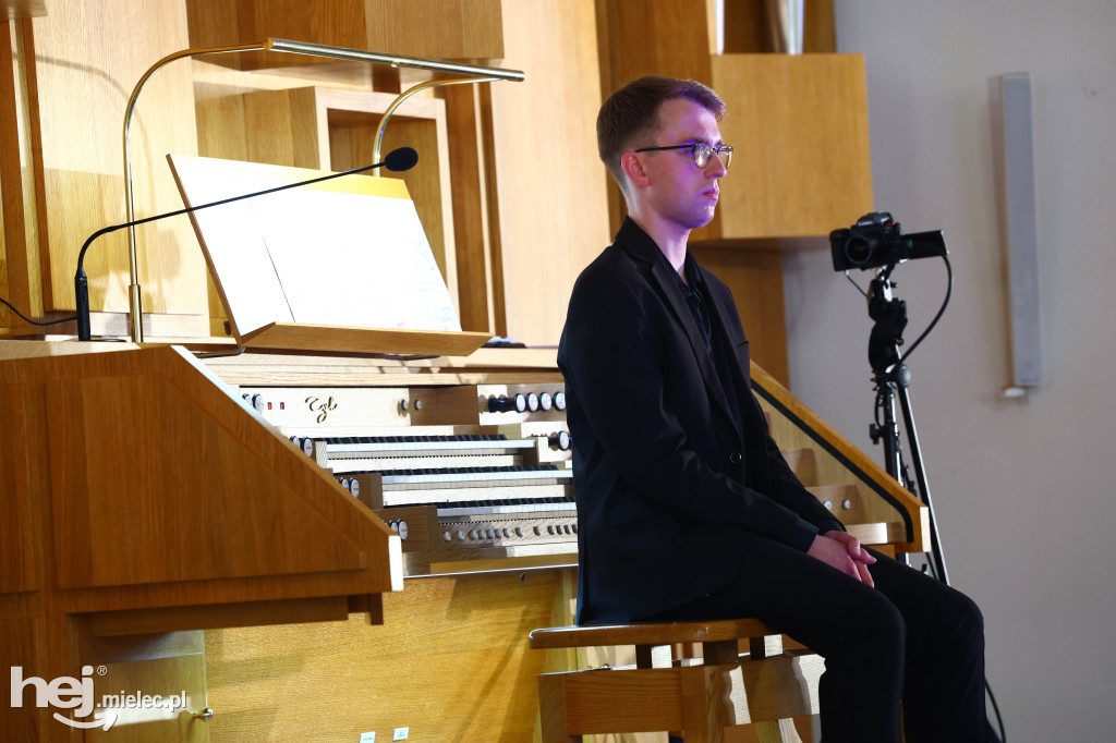 Uroczyste wybudzenie nowych organów