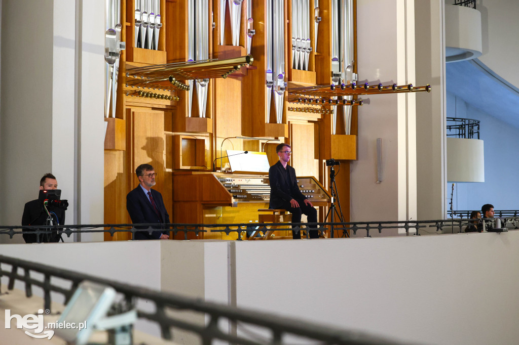 Uroczyste wybudzenie nowych organów