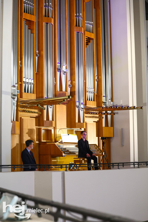 Uroczyste wybudzenie nowych organów