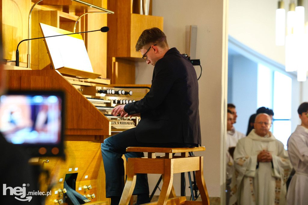 Uroczyste wybudzenie nowych organów