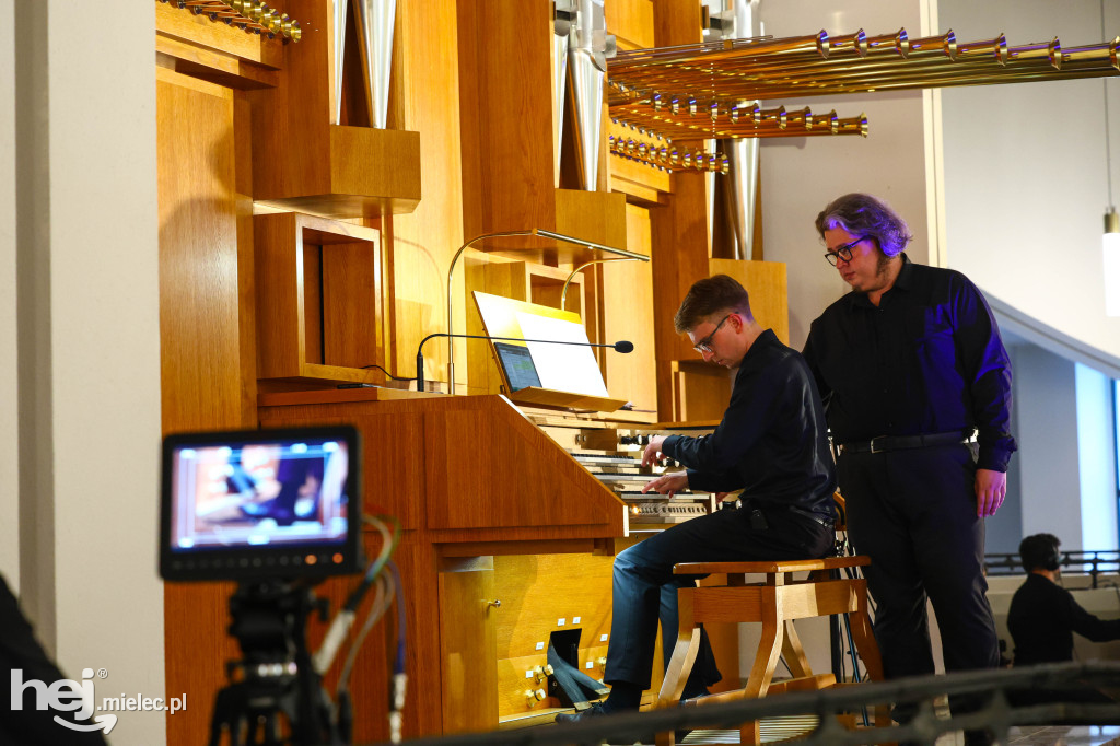 Uroczyste wybudzenie nowych organów