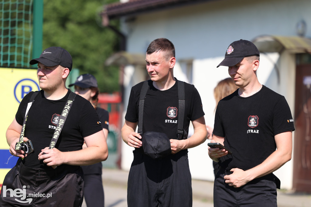 OSP Chrząstów bezkonkurencyjna!