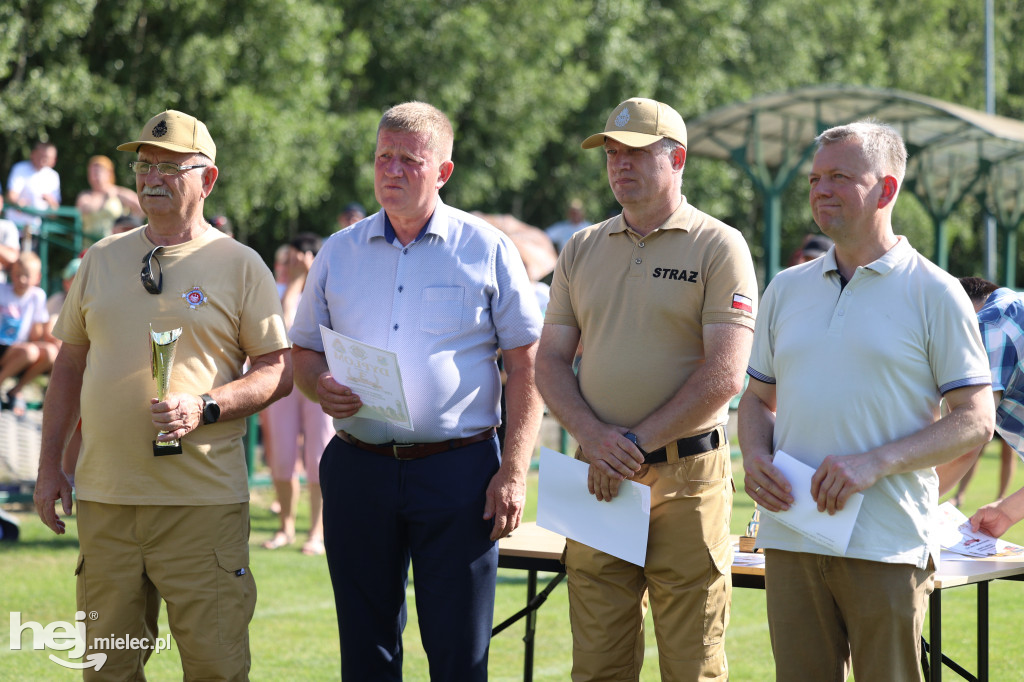 OSP Chrząstów bezkonkurencyjna!