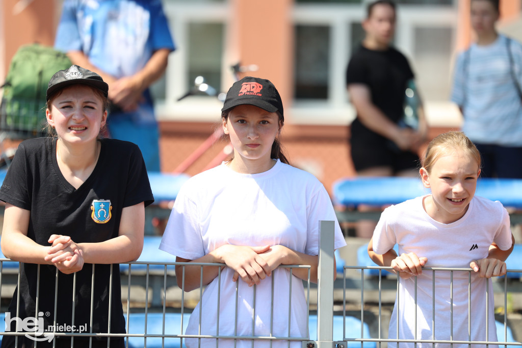 XIII Powiatowe Zawody Sportowo-Pożarnicze Młodzieżowych Drużyn Pożarniczych Powiatu Mieleckiego