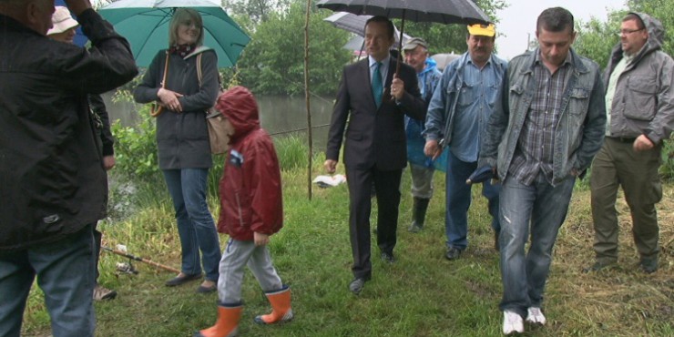 Wędkarski Dzień Dziecka: przyjechał marszałek województwa i poseł na Sejm