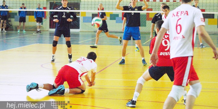 Rewanże siatkarze Stali rozpoczęli od pewnego zwycięstwa [FOTO]