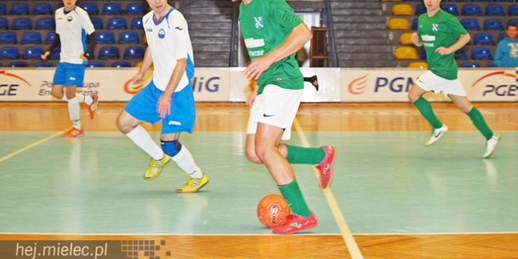 Wysokie zwycięstwo KF Stal w 2 lidze futsalu [FOTO]
