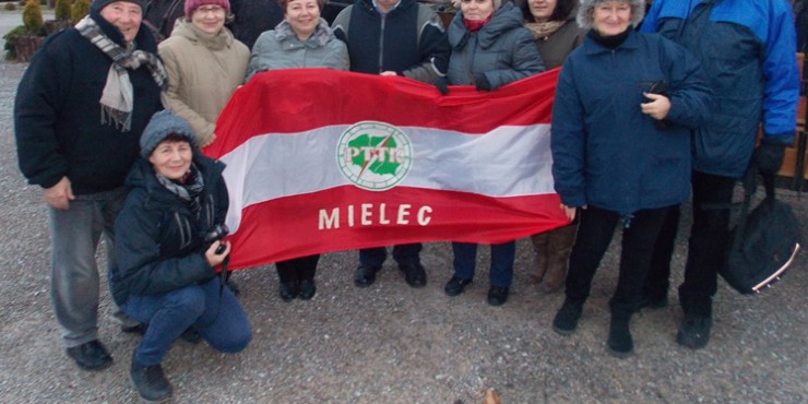 PTTK na wypadzie do Brzyścia [FOTO]
