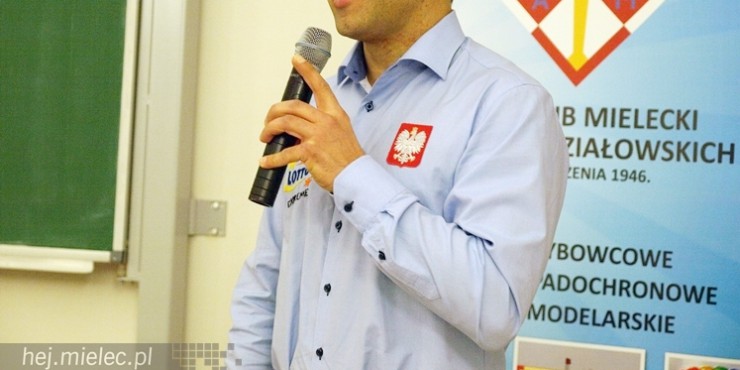 Sebastian Kawa, najbardziej utytułowany polski szybownik, spotkał się z mielczanam